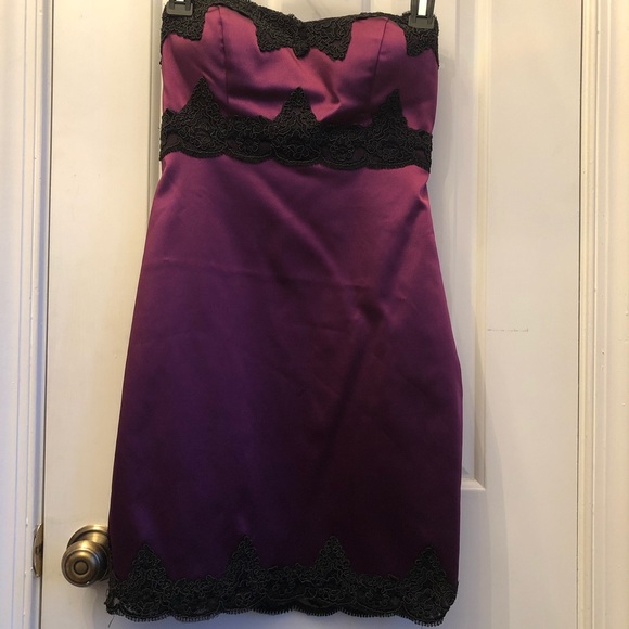 NWOT Bodycon Bebe Satin and Lace Prom Dress - Picture 1 of 3